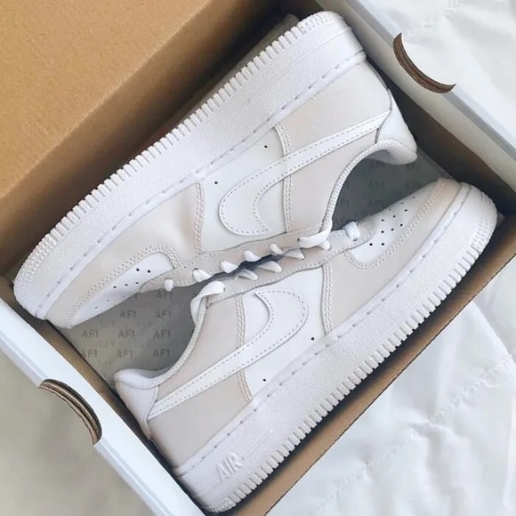 Custom Air Force 1s - Picture 1 of 1